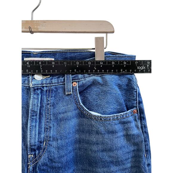 Levi’s Women’s Cotton Low Pro Busted Knees Jeans Size 31 Style A09640006 - Picture 8 of 13